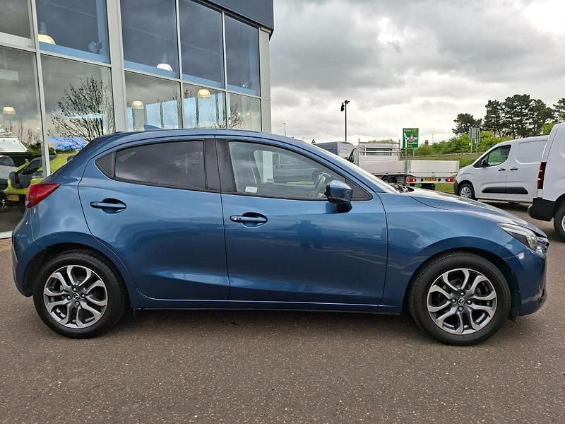 Used Mazda 2 Inclusive 89 HP (65 kW) 2019 Blue Hatchback