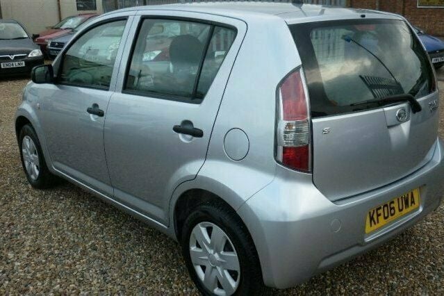 Used Daihatsu Sirion 68 HP (50 kW) 2006 Hatchback