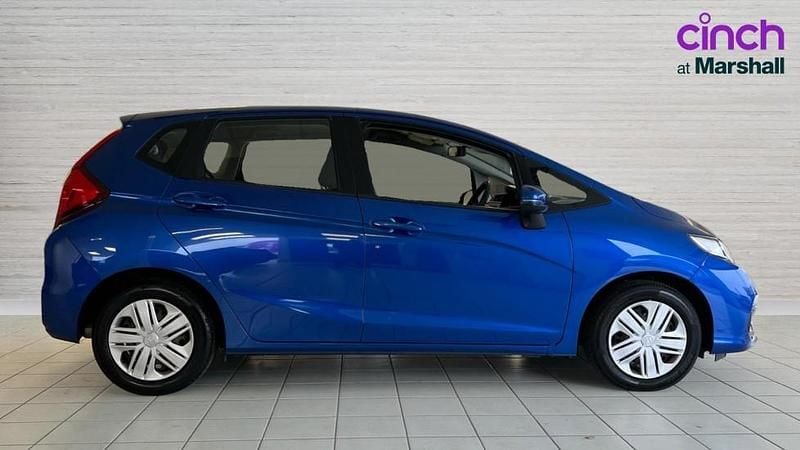 Used Honda Jazz S 102 HP (75 kW) 2019 Blue Hatchback