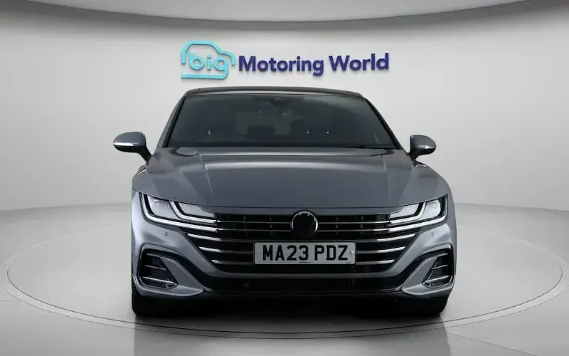 Used VW Arteon R-line 190 HP (139 kW) 2023 Grey Hatchback