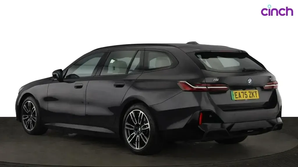 Used BMW i5 M Sport 250 kW (340 HP) 2025 Estate