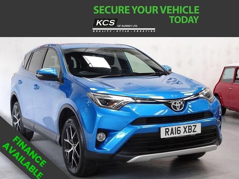Used Toyota RAV4 151 HP (111 kW) 2016 Blue SUV