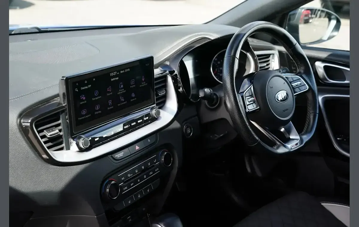 Begagnad Kia Ceed GT-Line 140 HK (102 kW) 2020 Blå Halvkombi