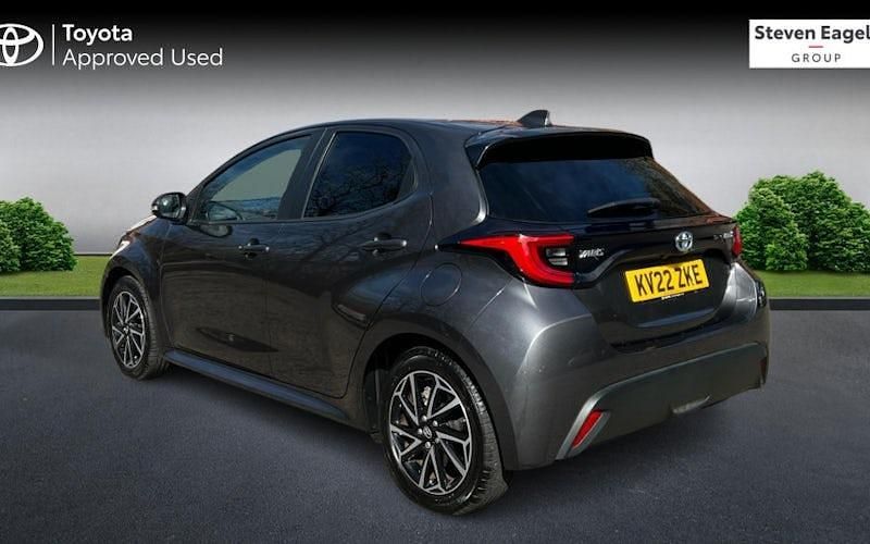 Used Toyota Yaris Hybrid Design 116 HP (85 kW) 2026 Hatchback