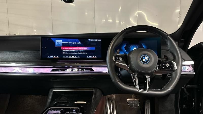 Used BMW M760e Comfort Edition 563 HP (414 kW) 2024 Black Sedan