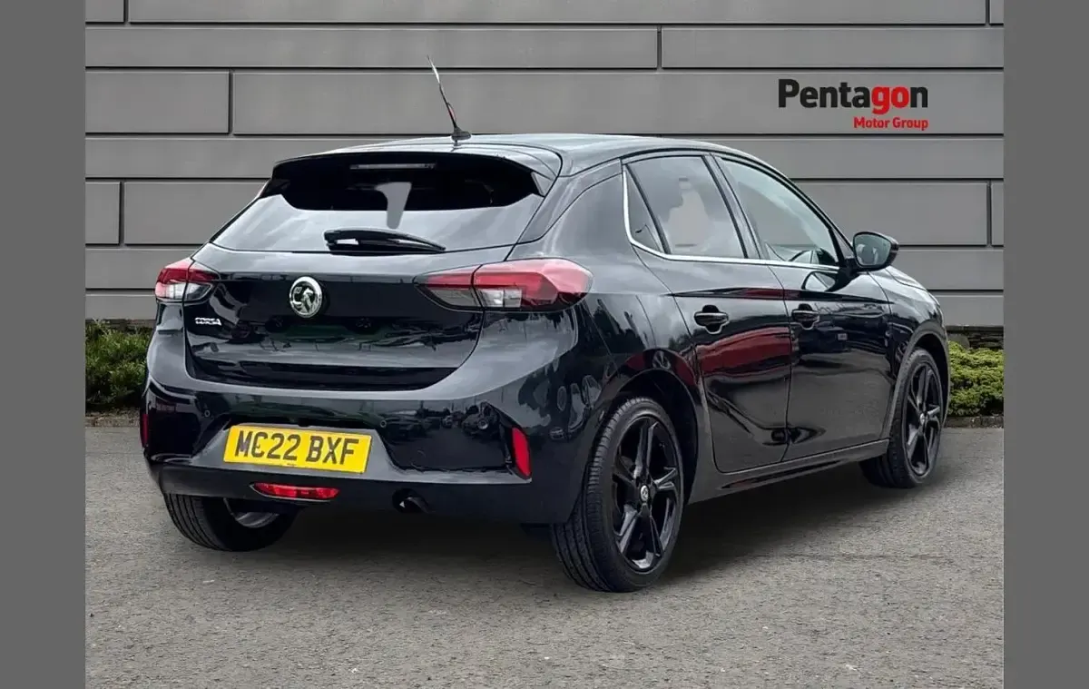 Used Vauxhall Corsa Edition 73 HP (53 kW) 2022 Black Hatchback