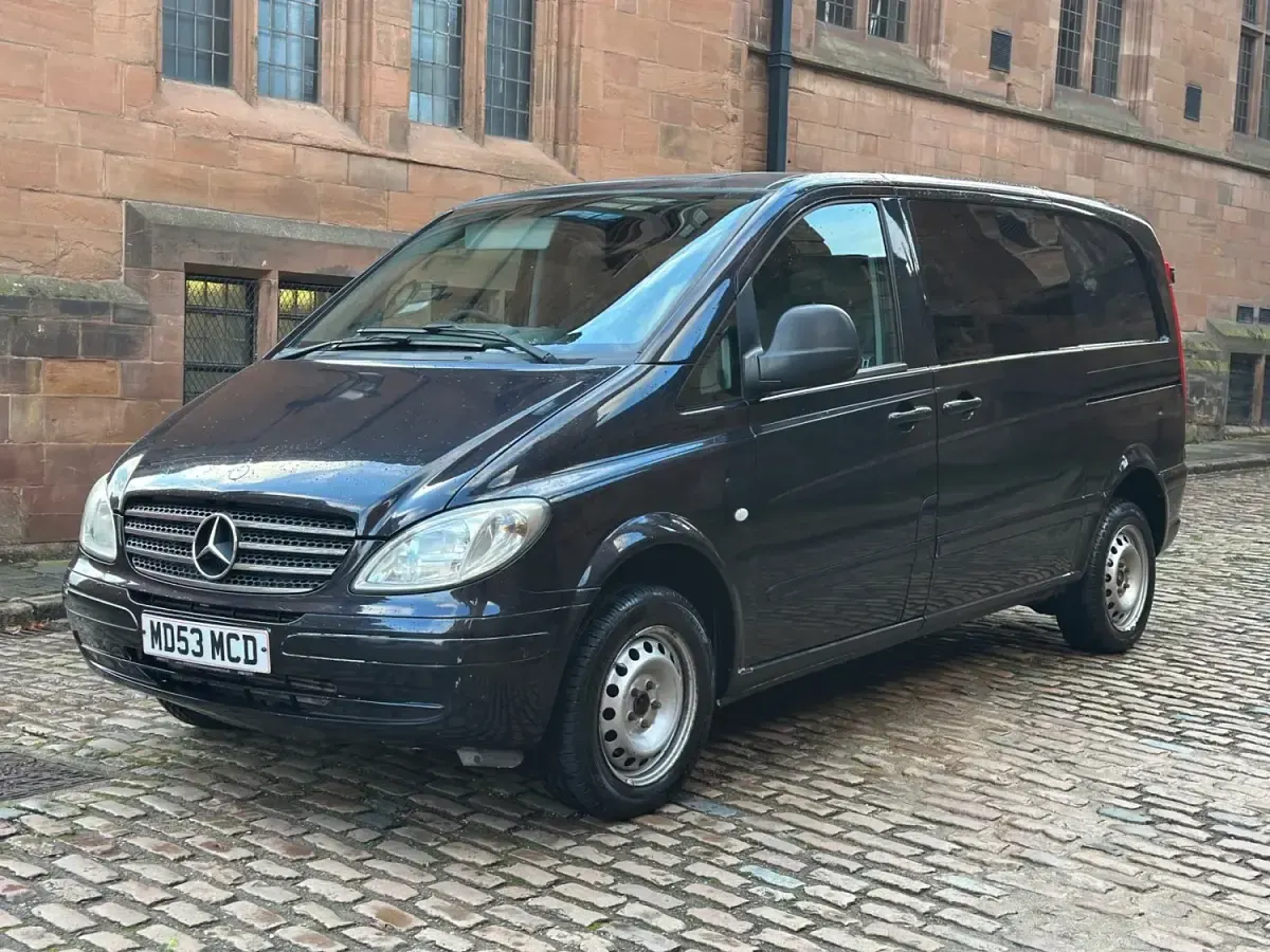 Begagnad Mercedes Vito 2007 Svart Van