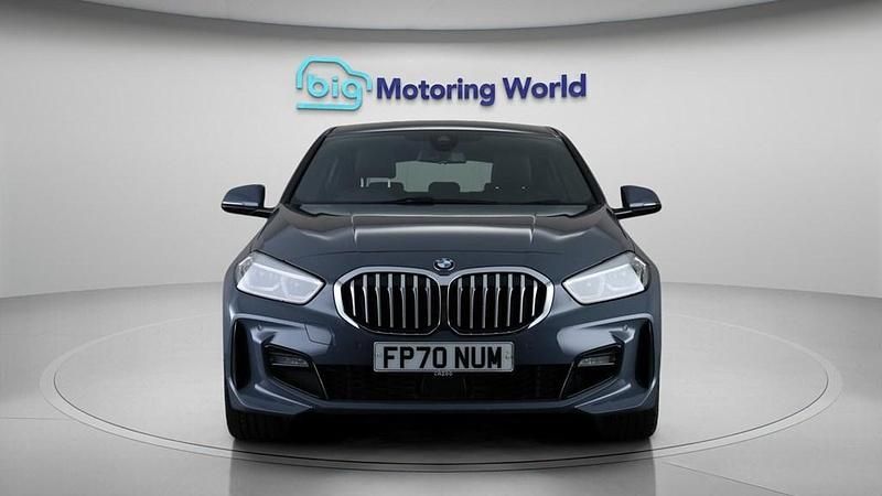 Used BMW 118 M Sport 140 HP (102 kW) 2020 Grey Hatchback
