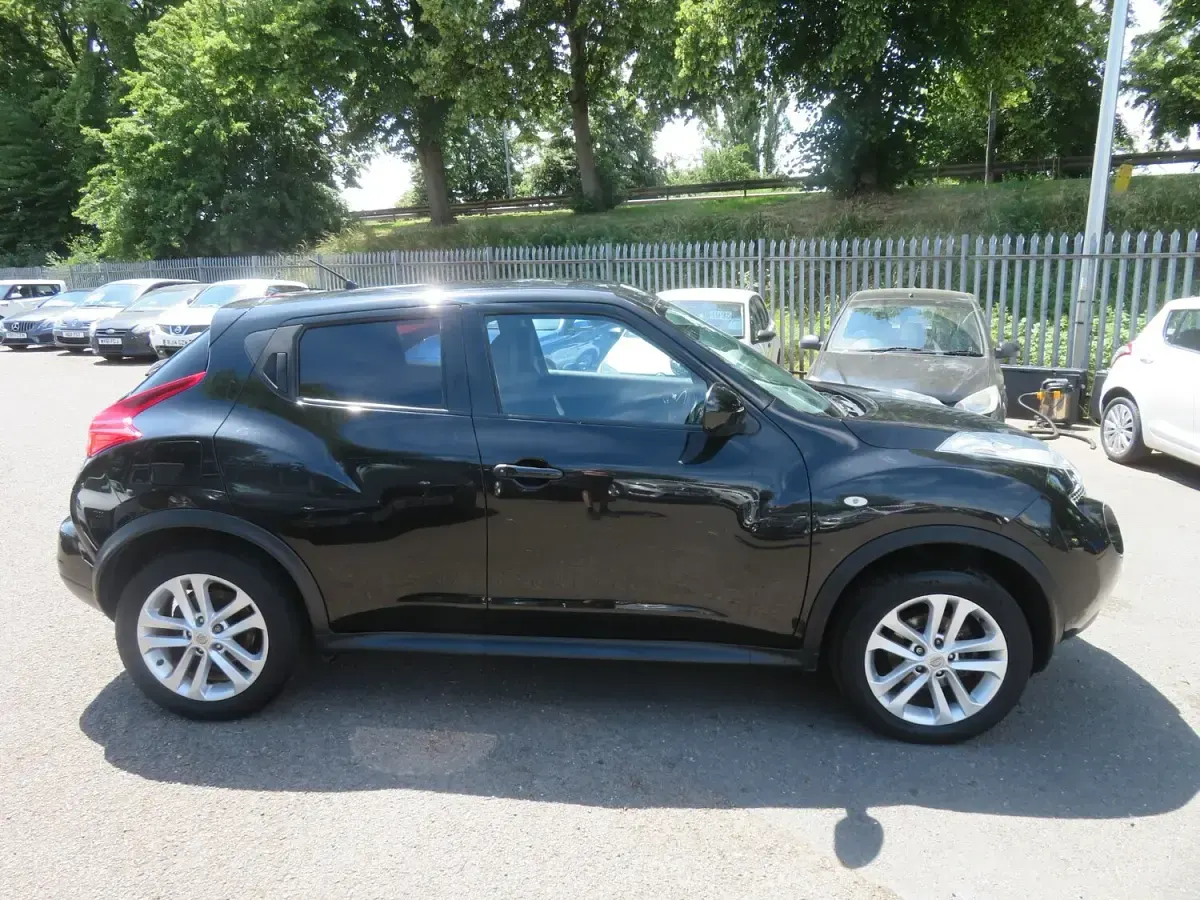 Used Nissan Juke Acenta 115 HP (84 kW) 2013 Black SUV