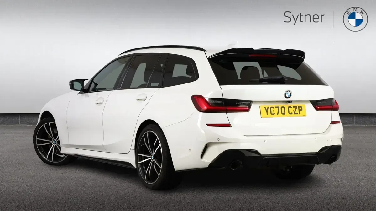 Used BMW 320 M Sport 187 HP (137 kW) 2020 White Estate