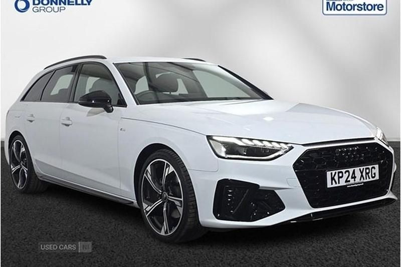 Used Audi A4 Black Edition 150 HP (110 kW) 2024 Estate