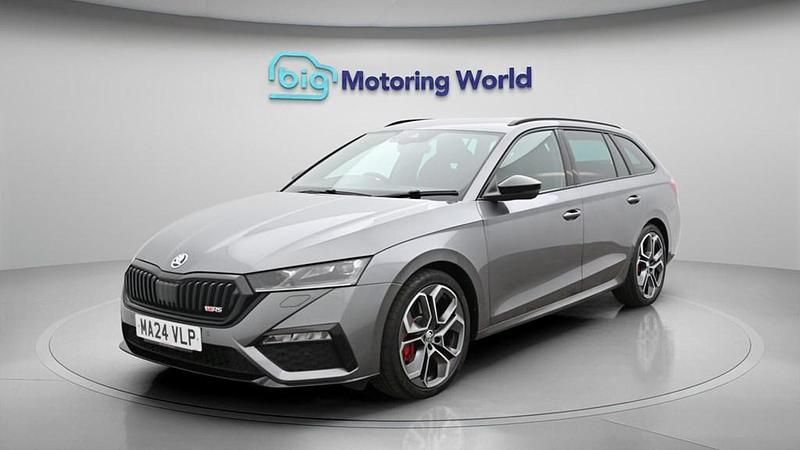 Used Skoda Octavia vRS 245 HP (180 kW) 2024 Grey Estate