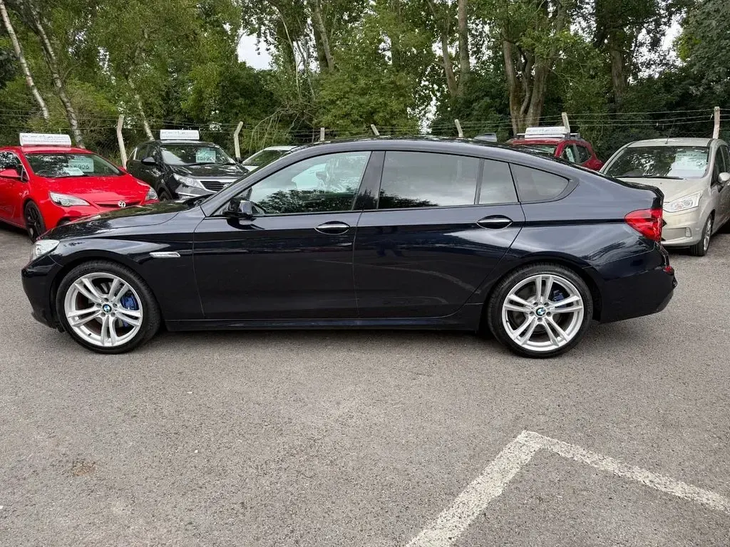 Used BMW 530 M Sport 245 HP (180 kW) 2012 Black Hatchback