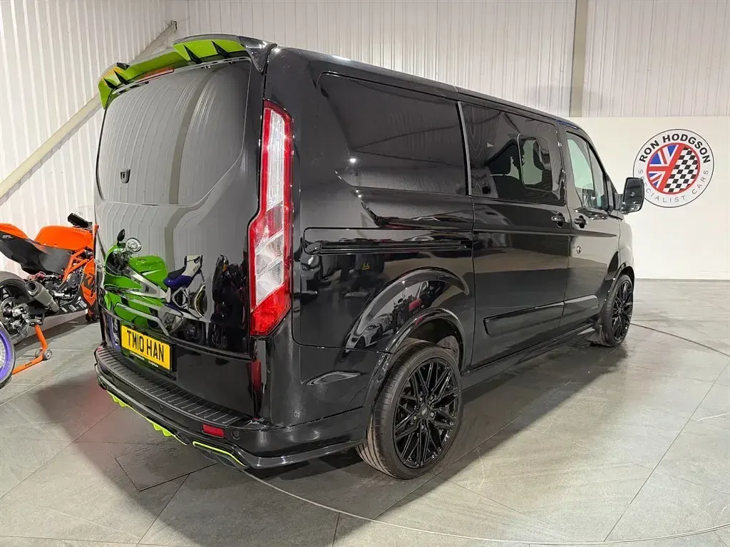 Używany Ford Transit Custom Limited 170 KM (125 kW) 2023 Czarny Van