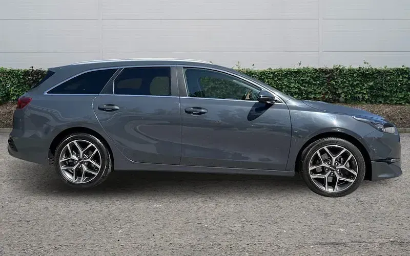 Used Kia Ceed Sportswagon 160 HP (117 kW) 2023 Estate