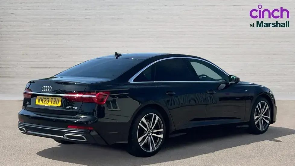 Usado Audi A6 S-Line 204 HP (150 kW) 2023 Preto Sedan