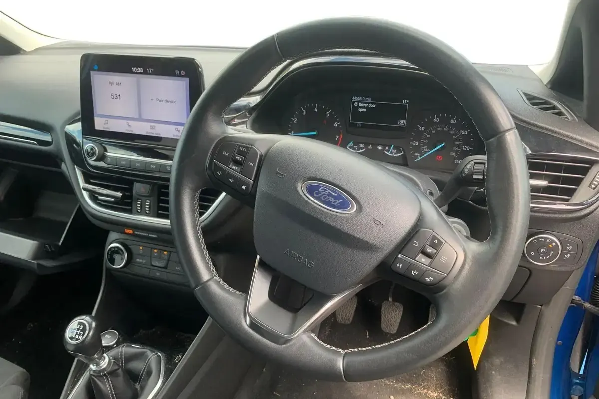 Used Ford Fiesta Active 125 HP (91 kW) 2019 Blue Hatchback
