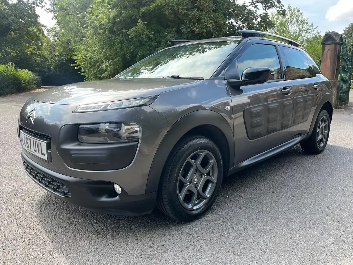 Used Citroën C4 Cactus Feel 80 HP (58 kW) 2017 Grey Hatchback