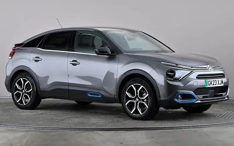 Used Citroën e-C4 Shine 100 kW (136 HP) 2023 Hatchback
