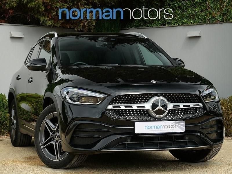 Black Used 2022 Mercedes GLA250 Premium Plus SUV | £26,995 (Fair price) - Image 1/3
