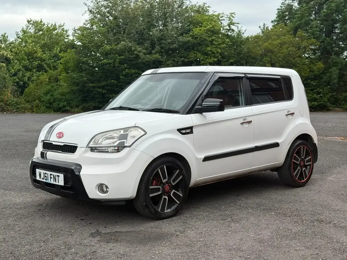 Used Kia Soul 126 HP (92 kW) 2011 White SUV
