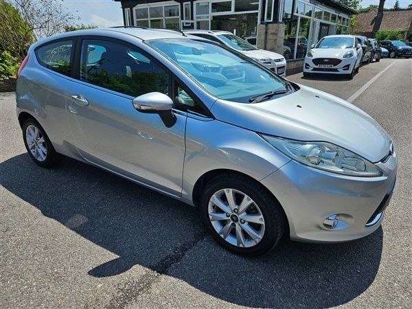 Silver Used 2010 Ford Fiesta Zetec Hatchback | £4,995 (A bit pricey) - Image 1/1