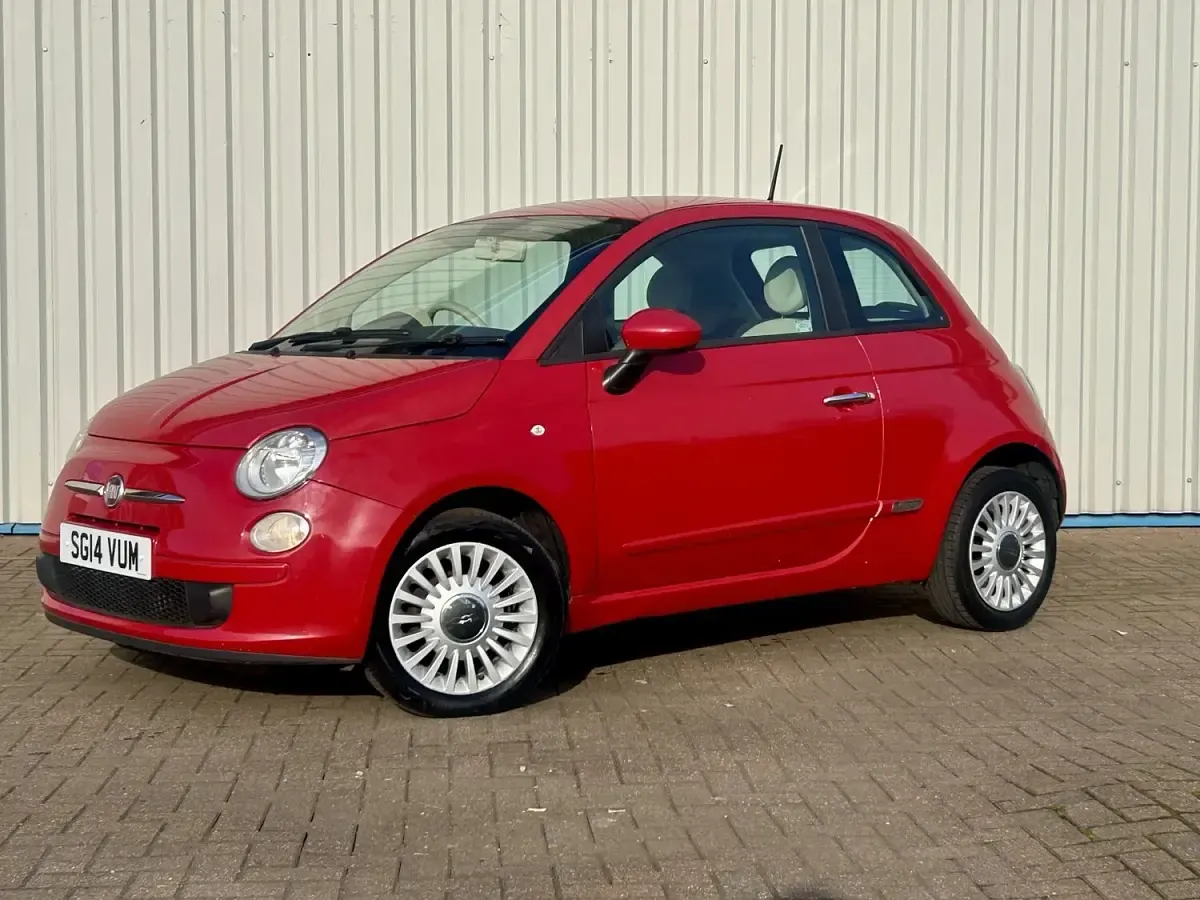 Used Fiat 500 Pop 69 HP (50 kW) 2014 Red Hatchback