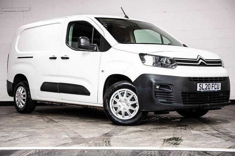 White Used 2020 Citroën Berlingo PureTech MPV | £7,500 (Super price) - Image 1/4