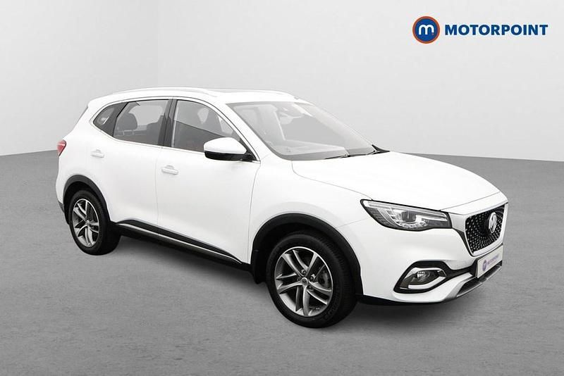 White Used 2022 MG HS Exclusive SUV | £16,649 (Fair price) - Image 1/4