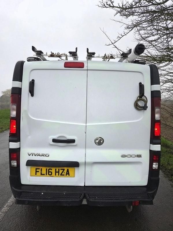 Used Vauxhall Vivaro 2016 White