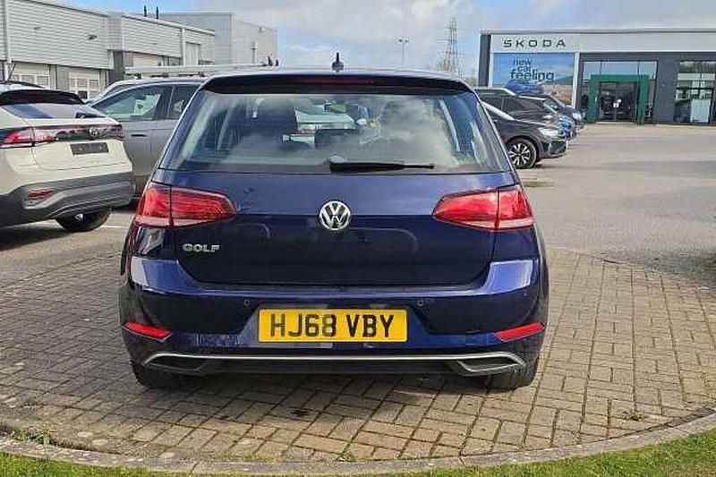 Used VW Golf VII SE 150 HP (110 kW) 2018 Blue Hatchback