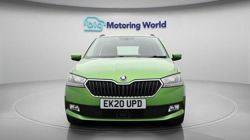 Used Skoda Fabia SE L 110 HP (80 kW) 2020 Green Estate