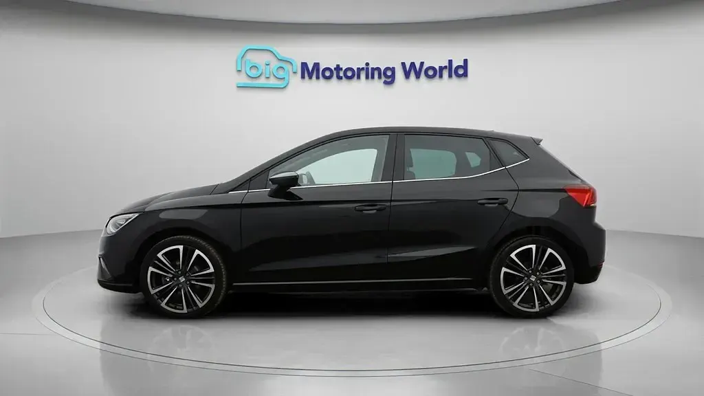 Used Seat Ibiza XCELLENCE Lux 110 HP (80 kW) 2024 Black Hatchback