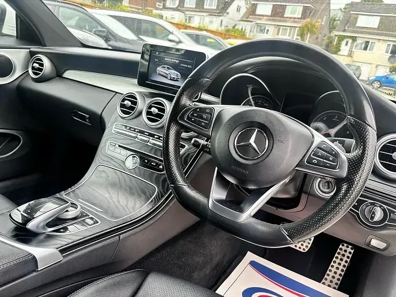Used Mercedes C220 AMG line 170 HP (125 kW) 2017 White Coupe