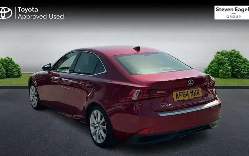 Used Lexus IS300h Luxury Line 223 HP (164 kW) 2016 Sedan