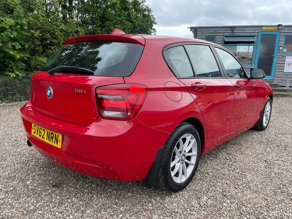 Used BMW 116 Comfort Edition 136 HP (100 kW) 2012 Red Hatchback