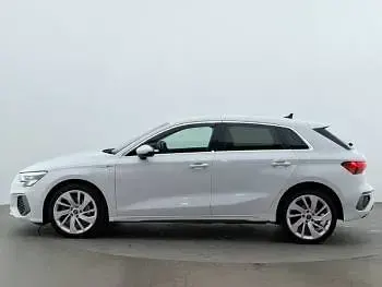 Used Audi A3 e-tron S-Line 204 HP (150 kW) 2022 White Hatchback