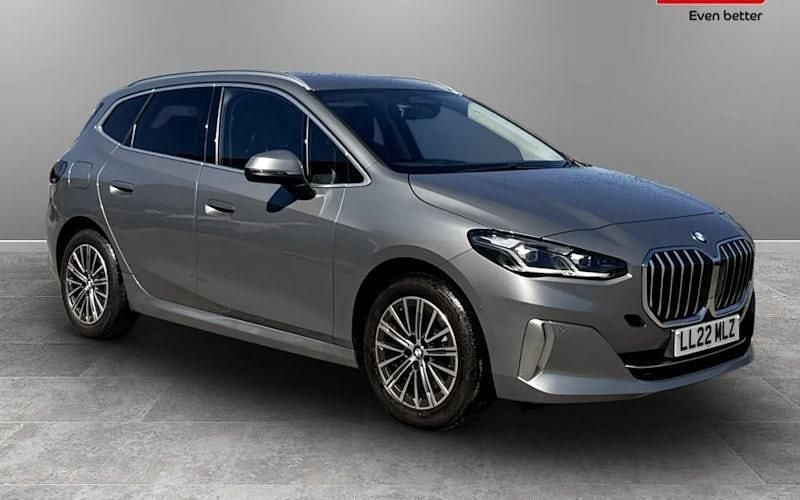 Second-hand BMW 223 Active Tourer Luxury Line 204 CP (150 kW) 2025 Monovolum