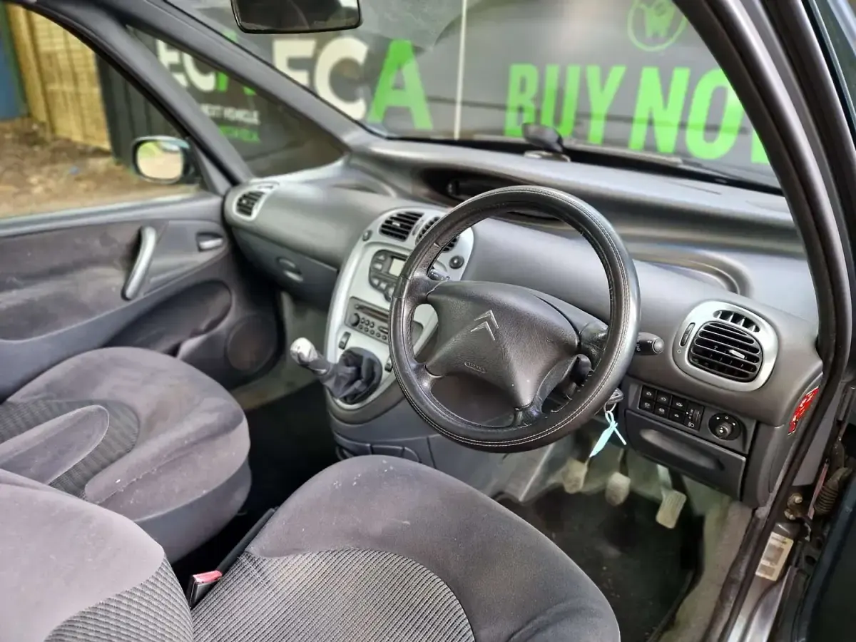 Used Citroën Xsara Picasso 2009 Grey MPV