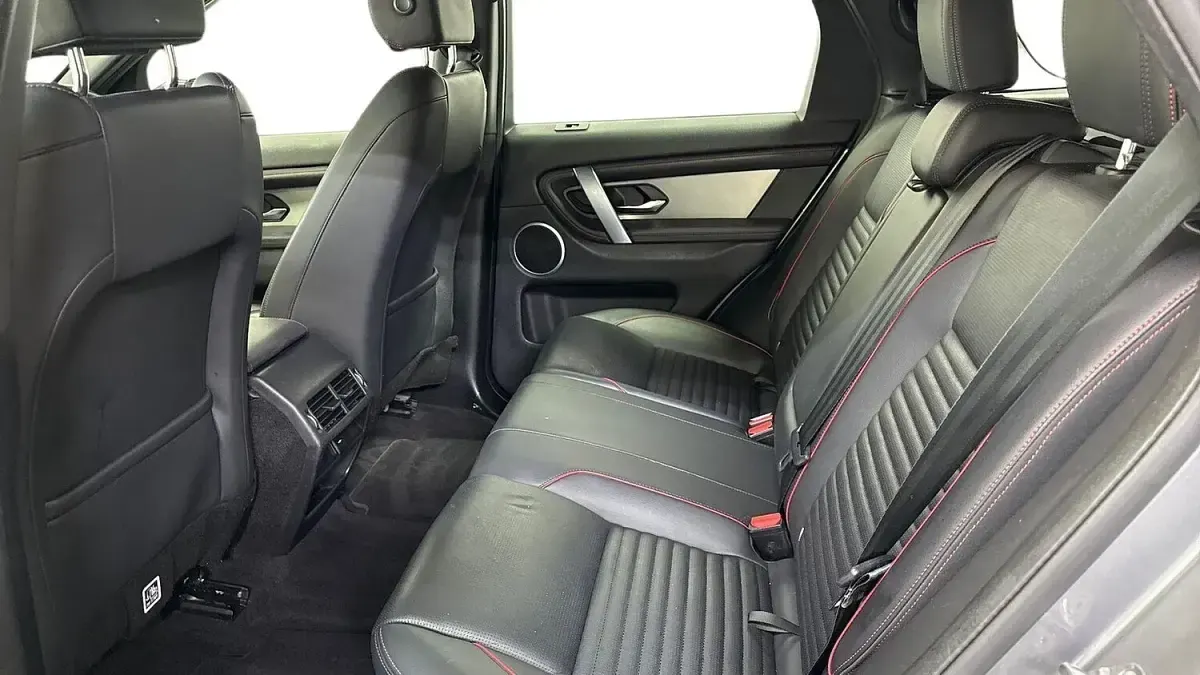 Used Land Rover Discovery 5 Urban Edition 309 HP (227 kW) 2023 Grey SUV