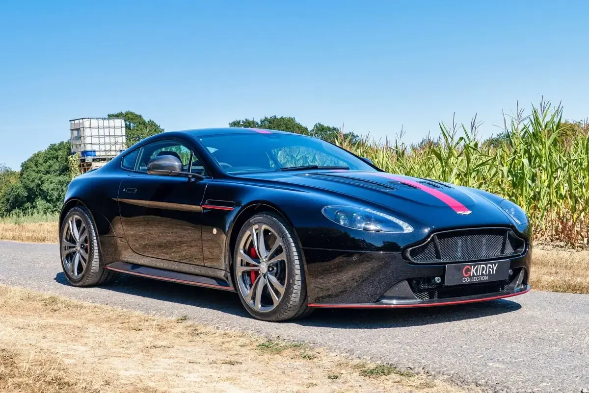 Used Aston Martin Vantage 565 HP (415 kW) 2018 Black Coupe