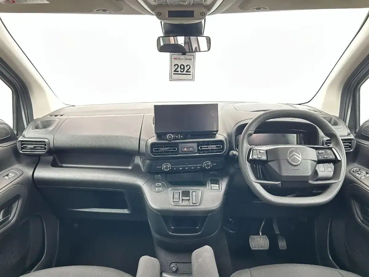 Used Citroën e-Berlingo 98 kW (134 HP) 2024 Grey MPV