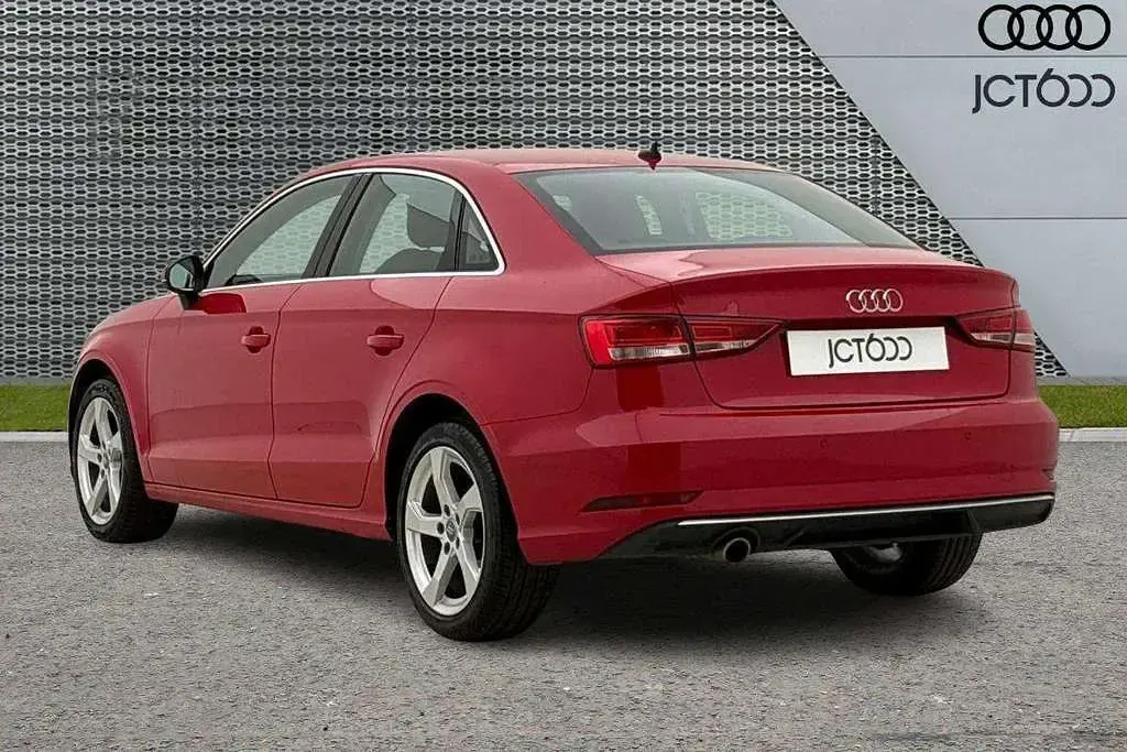 Used Audi A3 Sport 113 HP (83 kW) 2019 Red Sedan