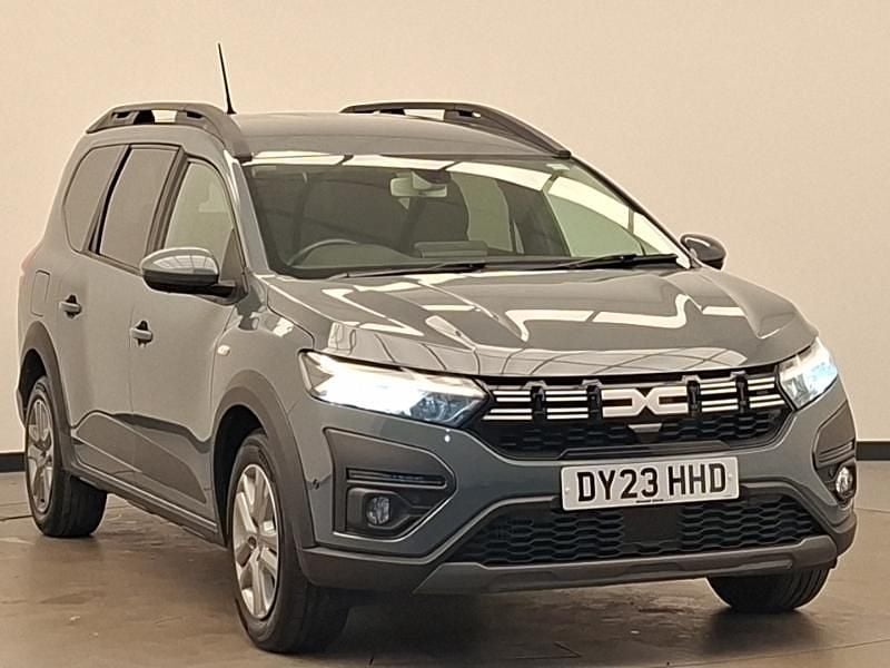 Second-hand Dacia Jogger Expression 109 CP (80 kW) 2023 Gri Monovolum