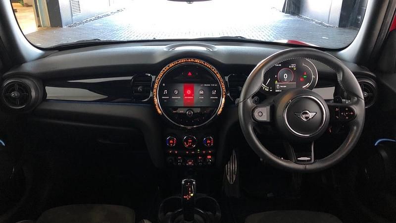 Used Mini Cooper S Sport 176 HP (129 kW) 2022 Red Hatchback