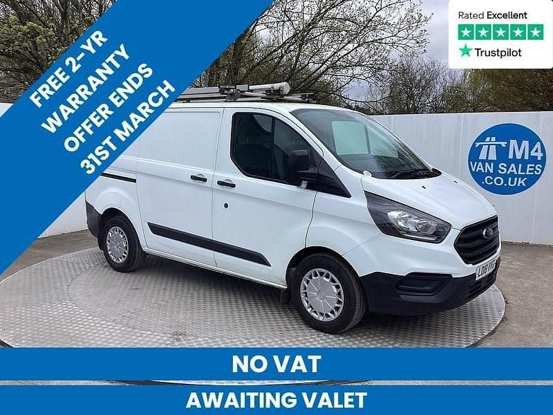 Used Ford Transit Custom 105 HP (77 kW) 2018 White Van