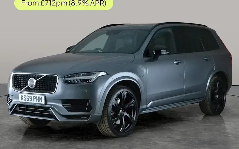 Usado Volvo XC90 R-Design Pro 390 HP (286 kW) 2019 SUV