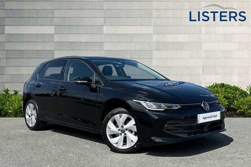 New 2025 VW Golf VIII Match | £27,990 (Fair price) - Image 1/4