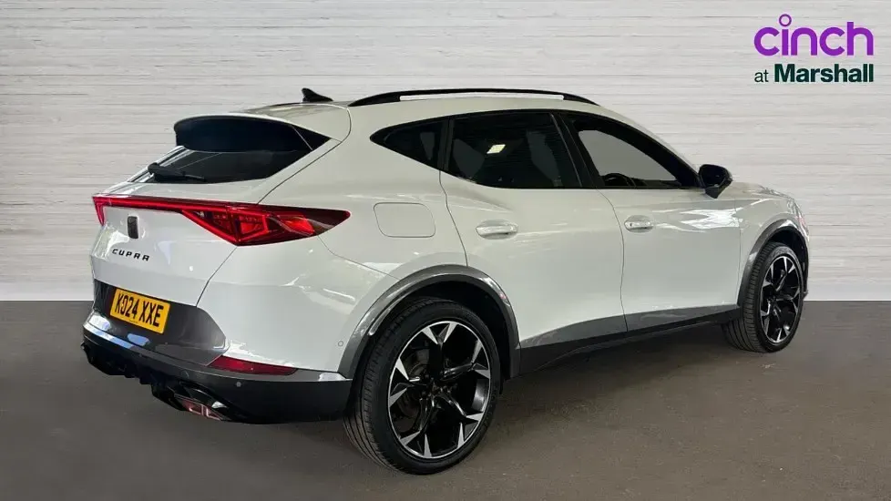 Used Cupra Formentor 204 HP (150 kW) 2024 White SUV