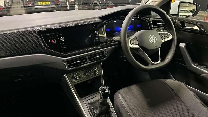 New VW Polo Match 95 HP (69 kW) 2025 0q0q Hatchback